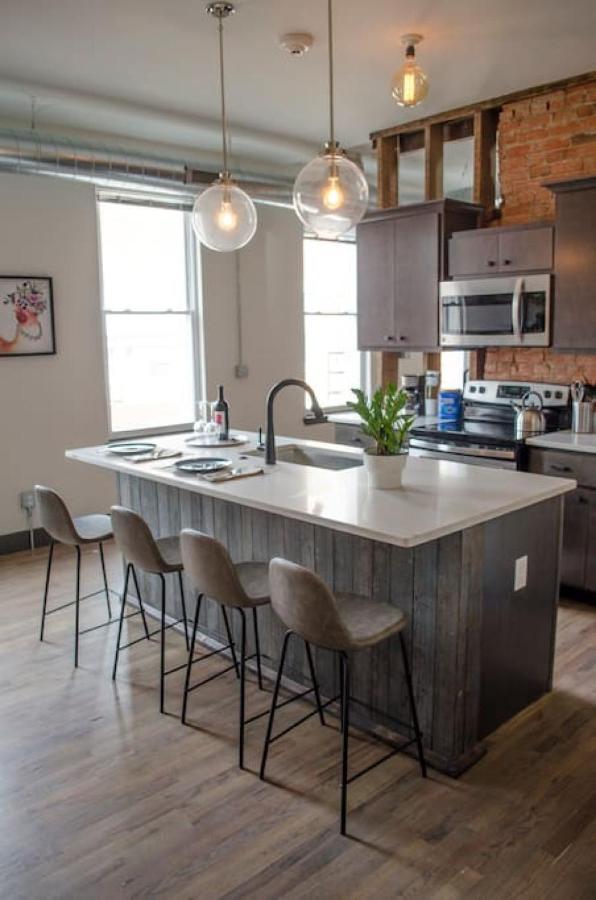 Gorgeous Condo In The Heart Of Otr Free Parking Cincinnati Eksteriør billede