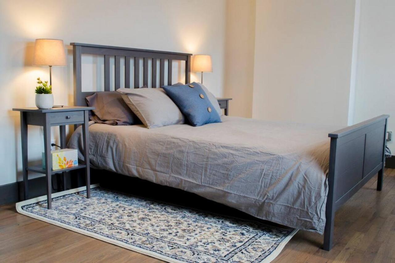 Gorgeous Condo In The Heart Of Otr Free Parking Cincinnati Eksteriør billede