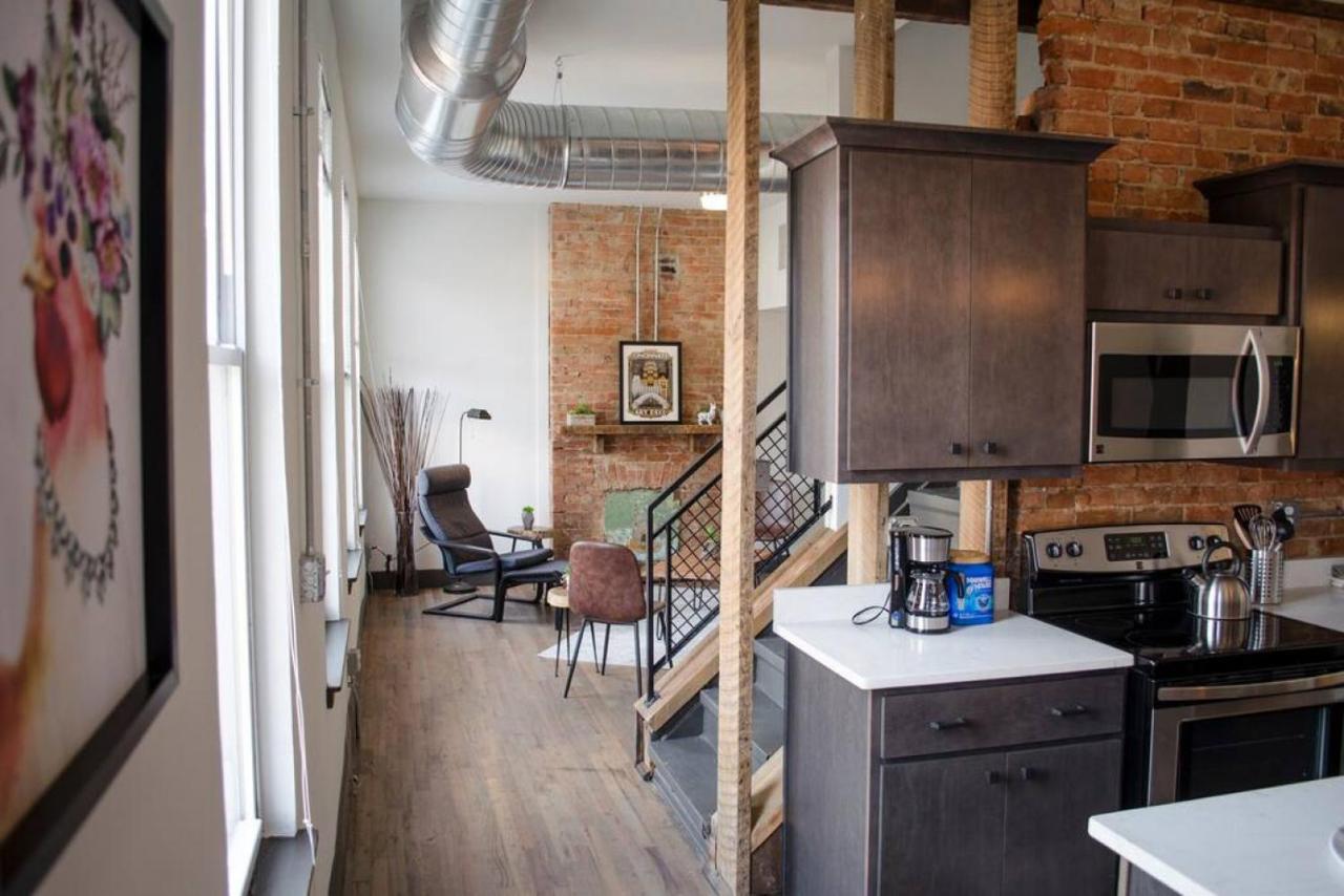 Gorgeous Condo In The Heart Of Otr Free Parking Cincinnati Eksteriør billede